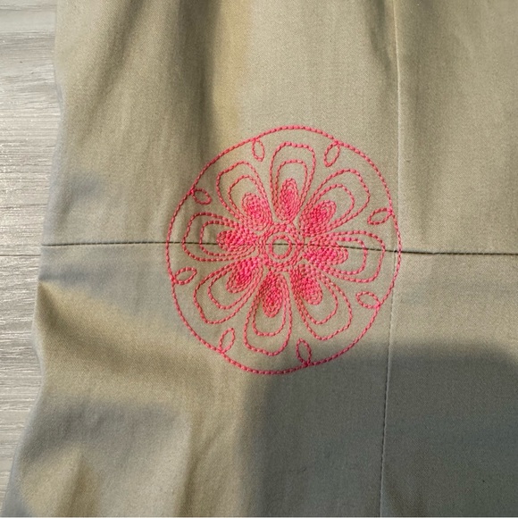 Boden Mandala Embroidered sheath dress tan pink NWOT size 16 - Picture 8 of 16